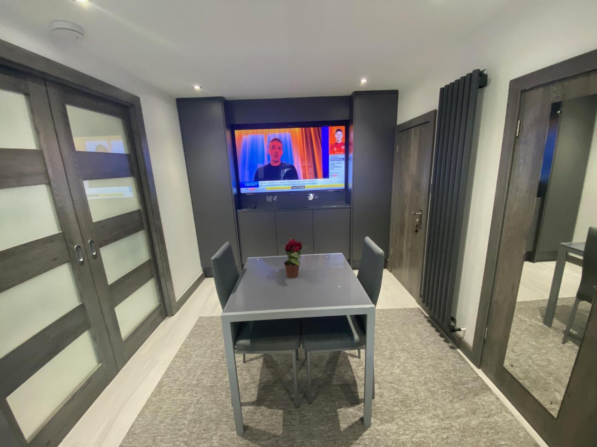 Modern Studio In Natural Surroundings Birmingham Exterior photo